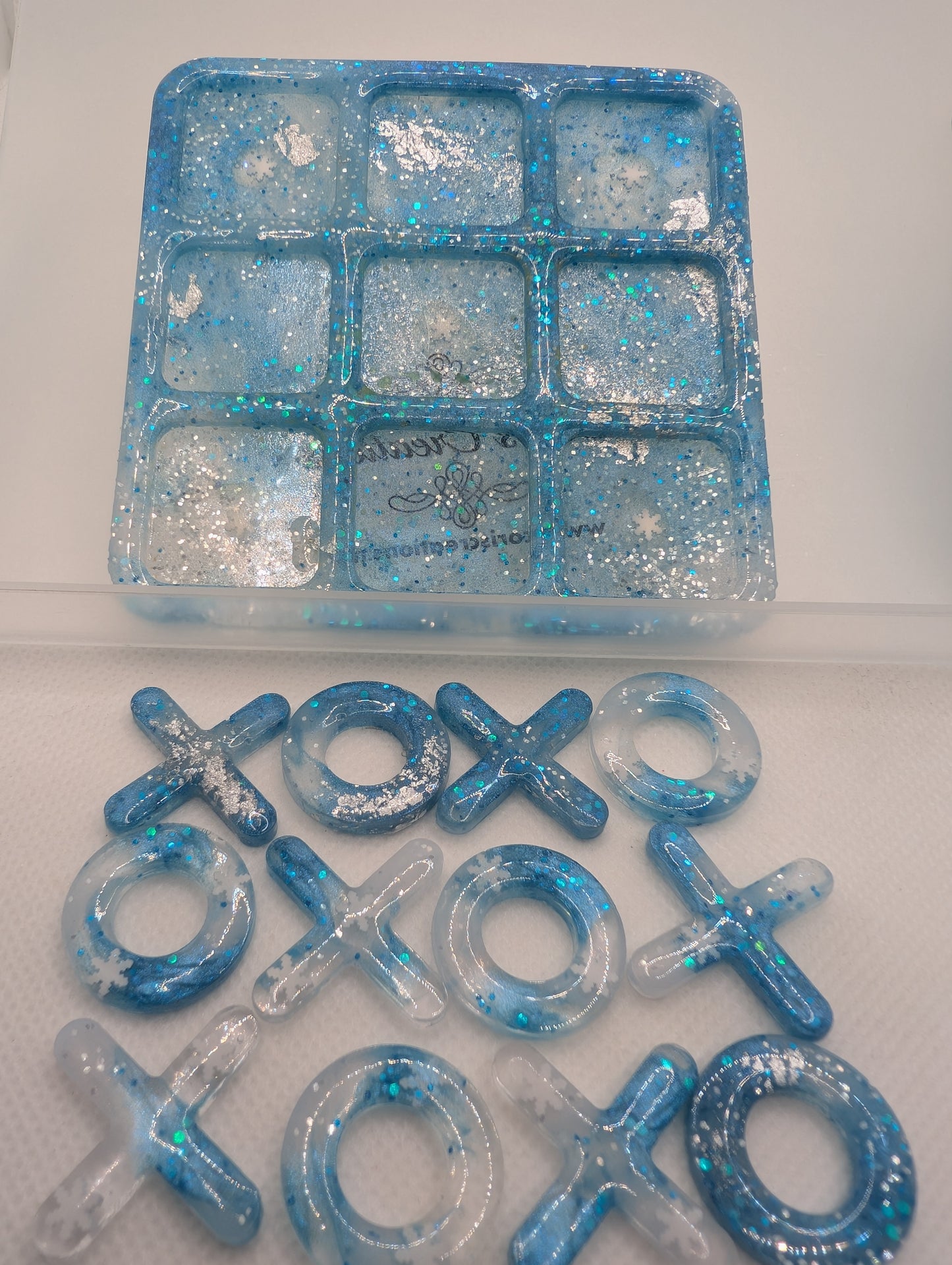 Travel Tic Tac Toe Game