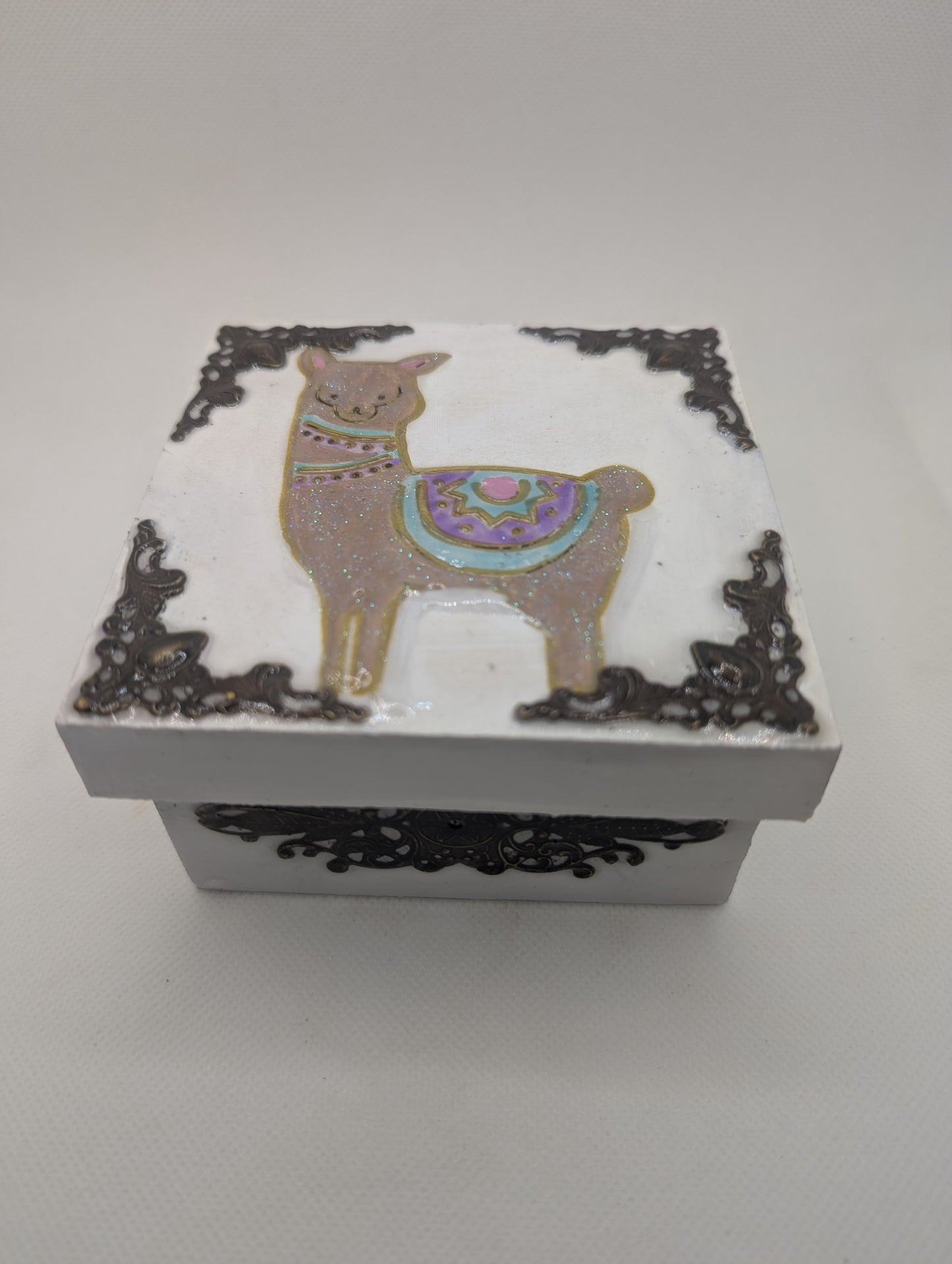 White Llama Box
