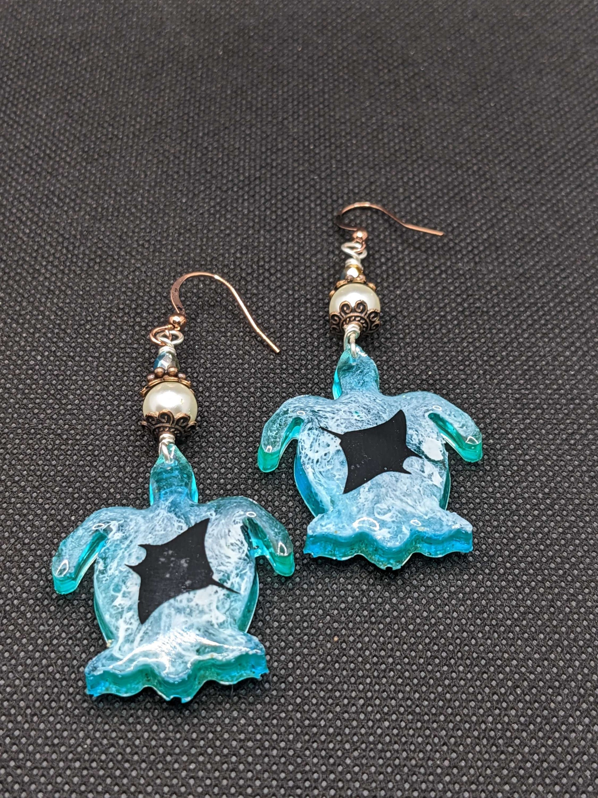 Sea turtle & stingray Earrings - Earrings