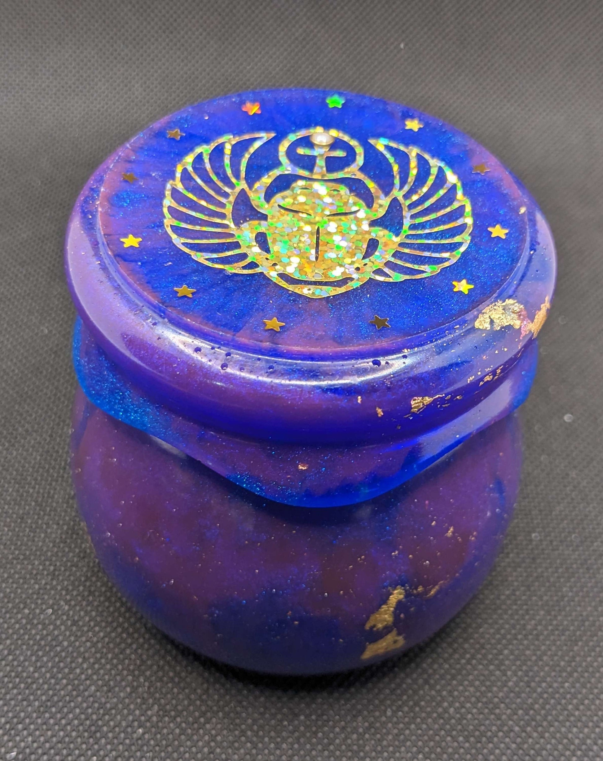 Scarab Grinder and Jar - Keychain