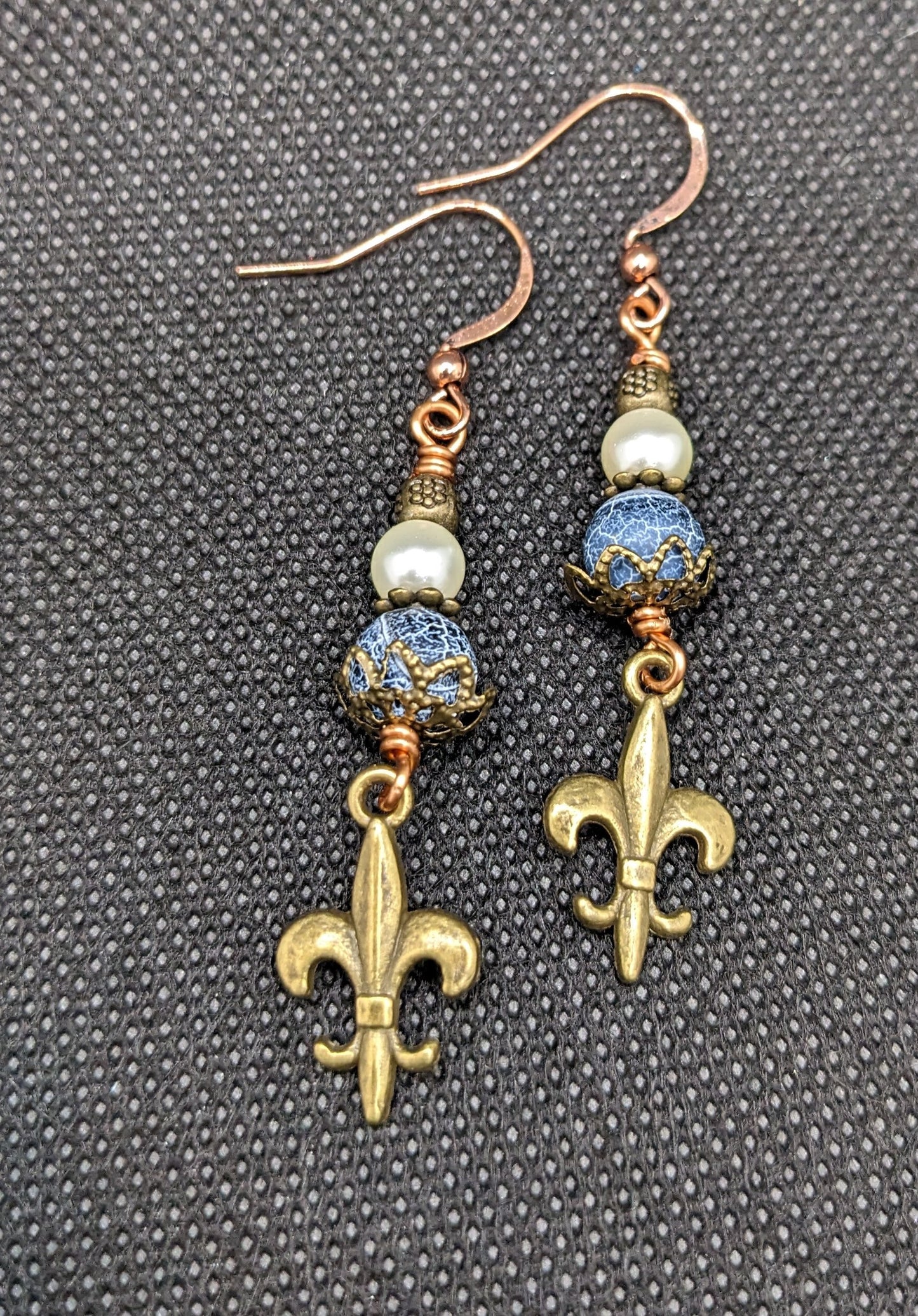 Fleur de lis Earrings - Earrings