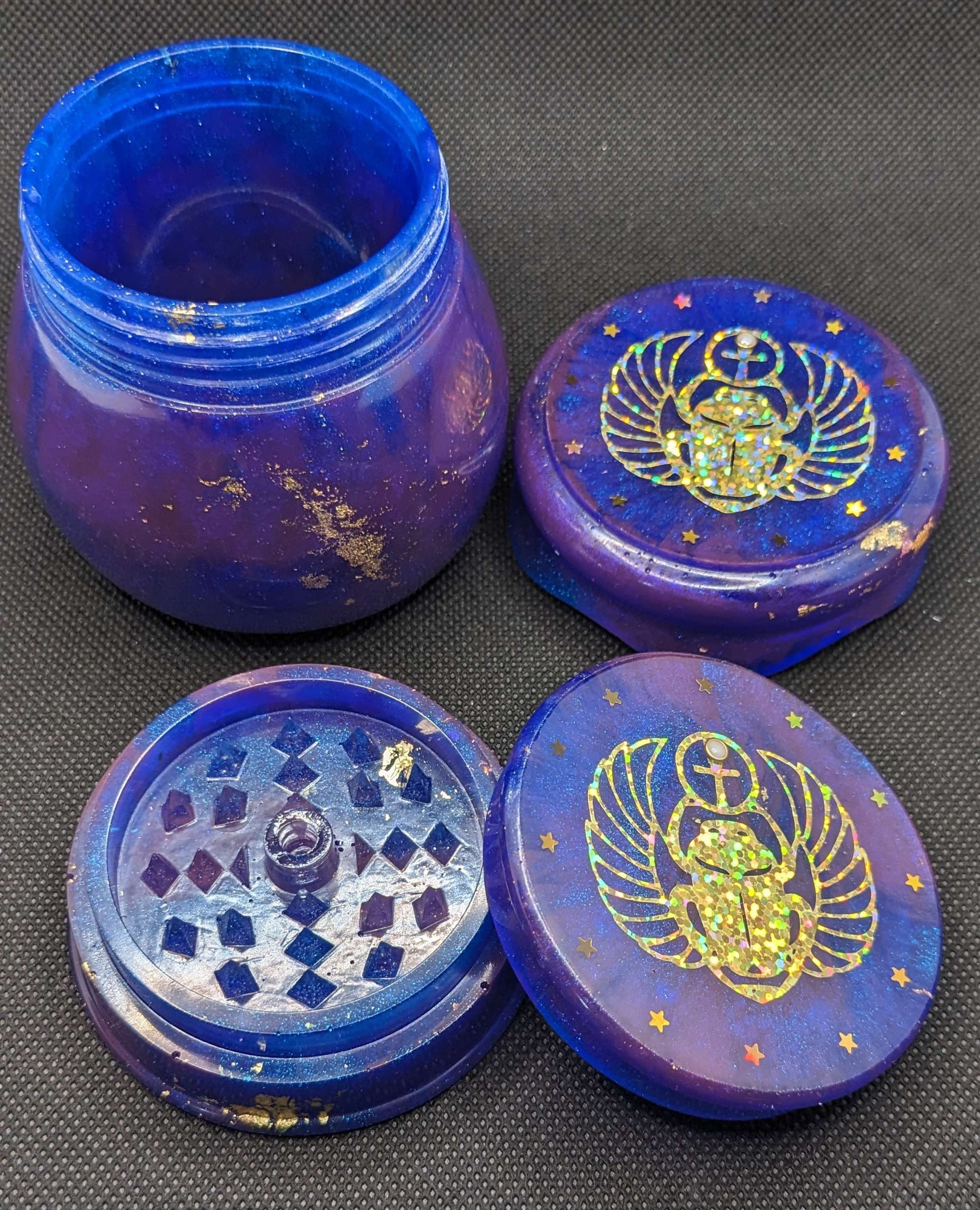 Scarab Grinder and Jar - Keychain