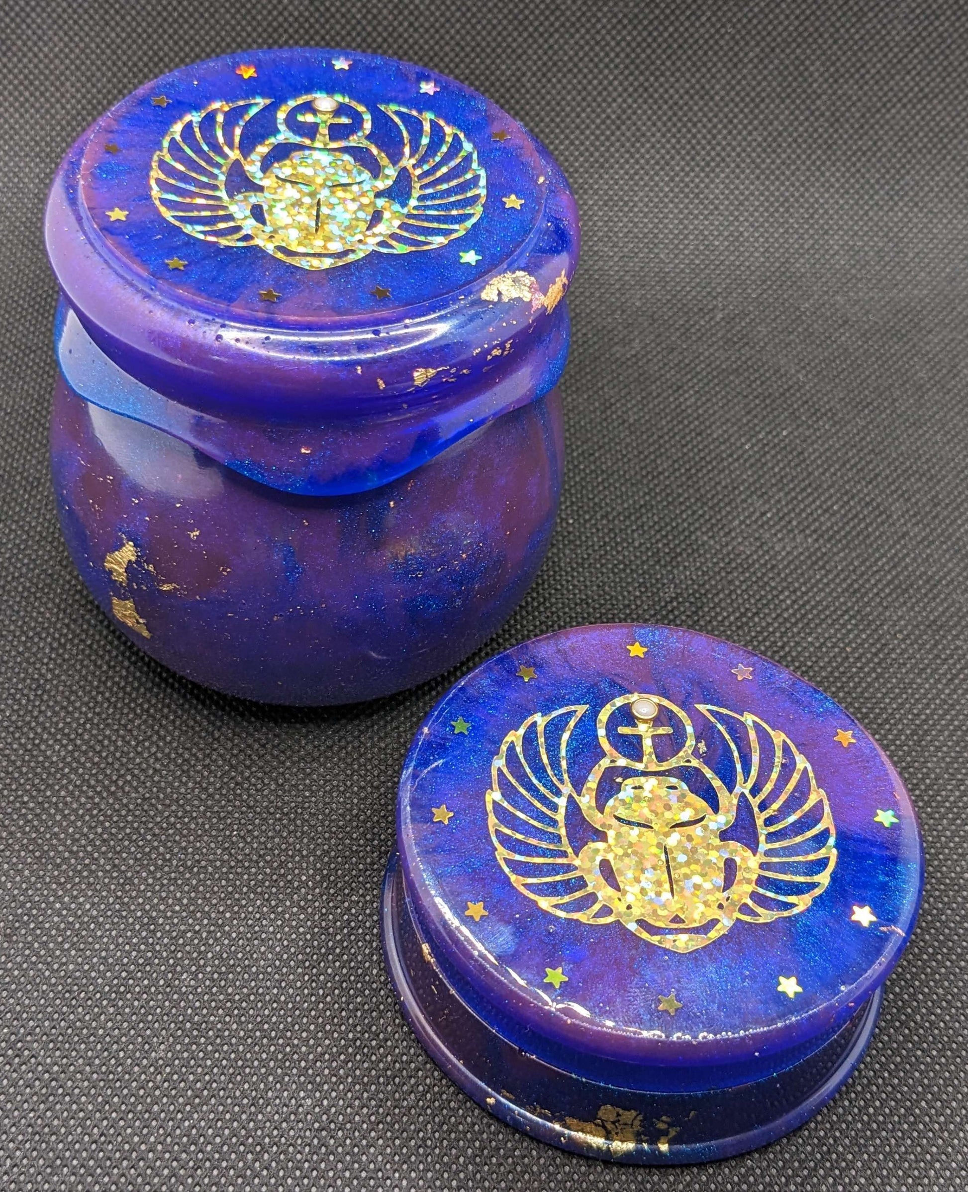 Scarab Grinder and Jar - Keychain