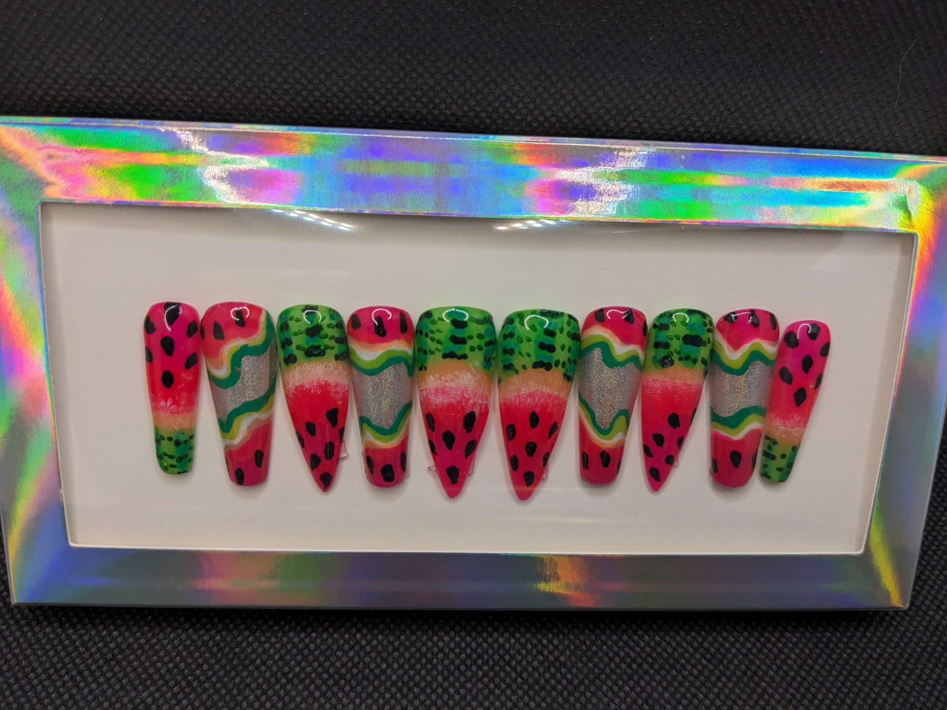 Watermelon Crawl Nails Glue on - Keychain