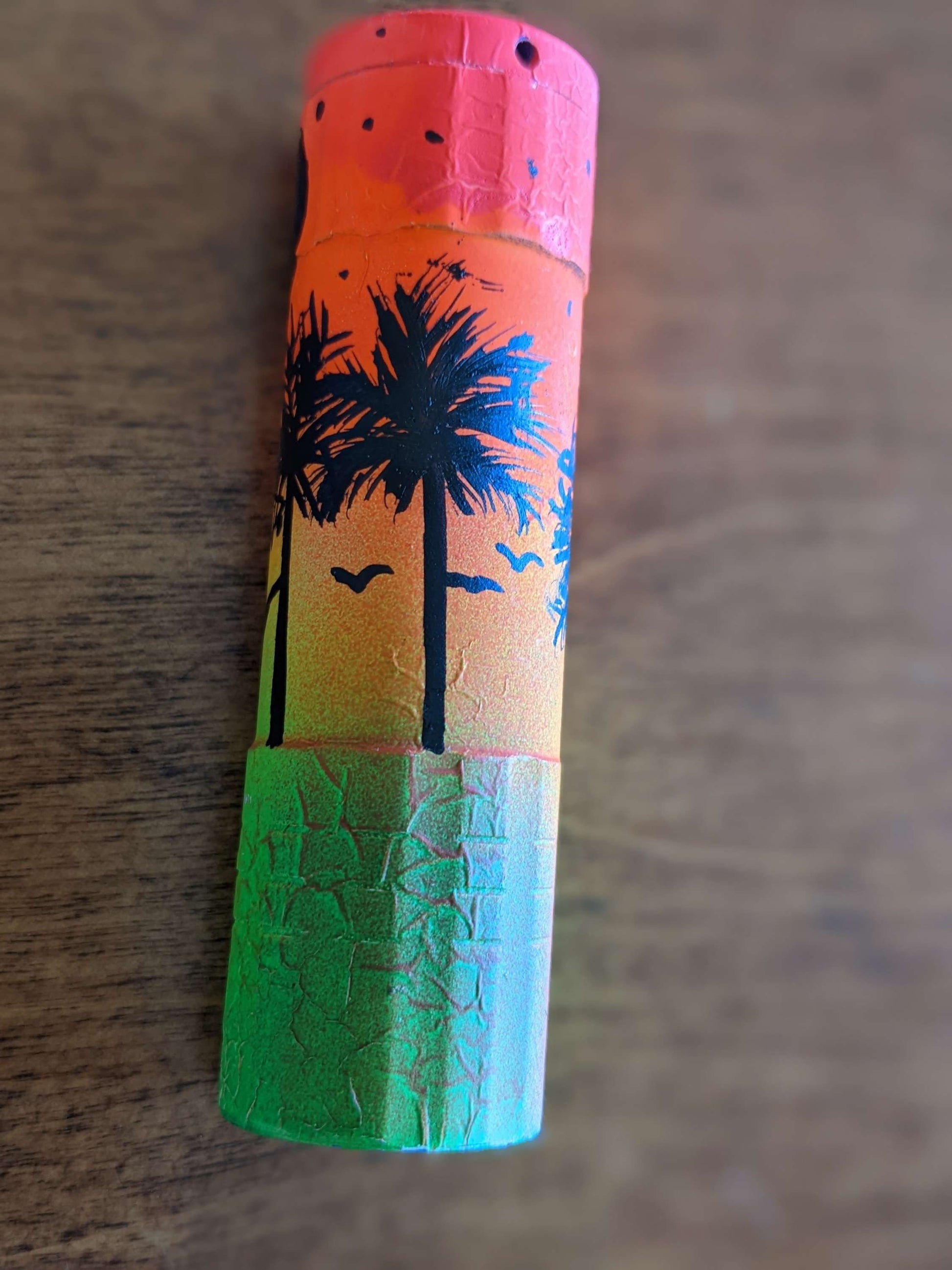 Blacklight Flashlight Beach Vacation - Keychain