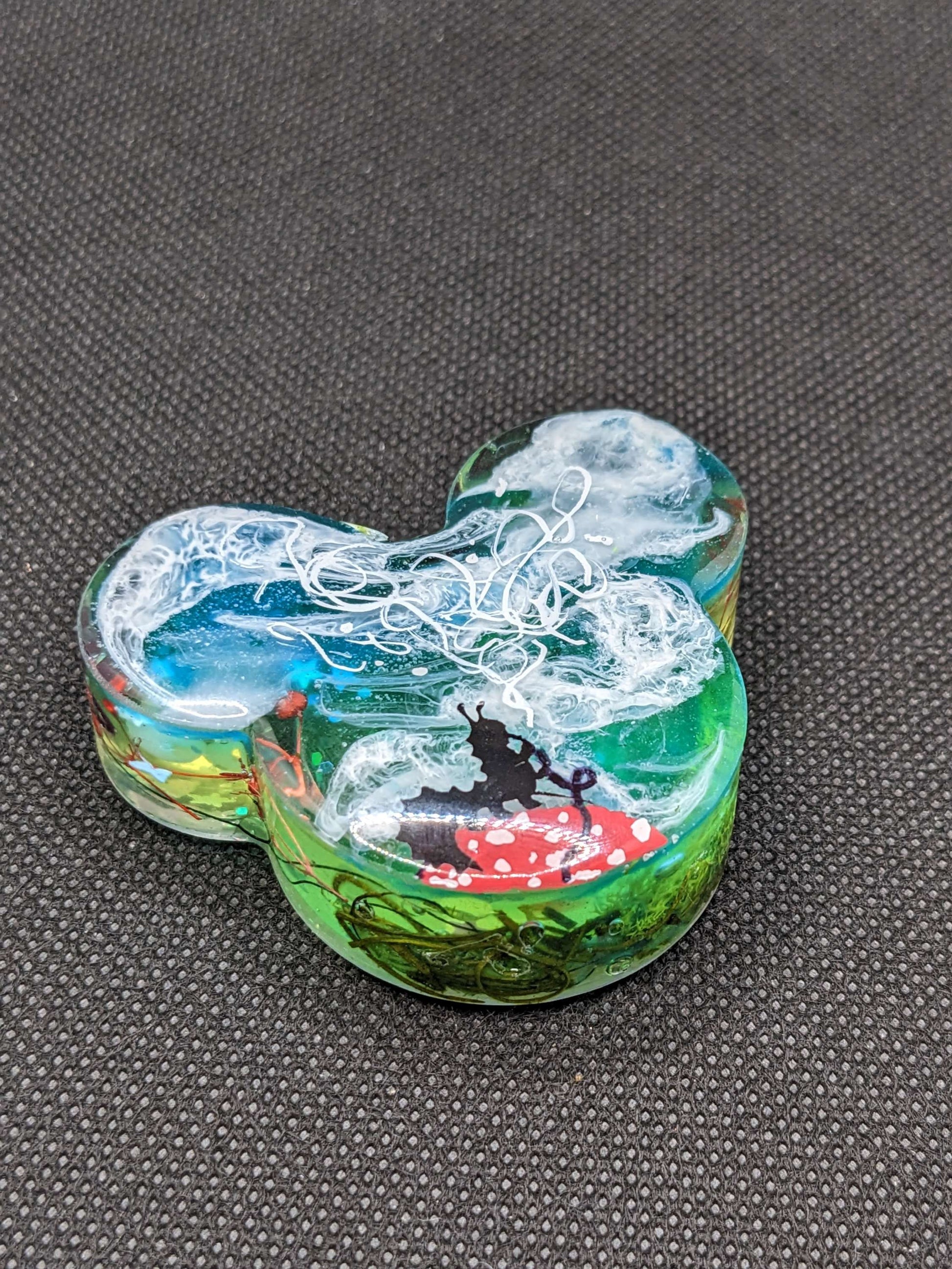 Alice in Wonderland Inspired Shaker - Keychain