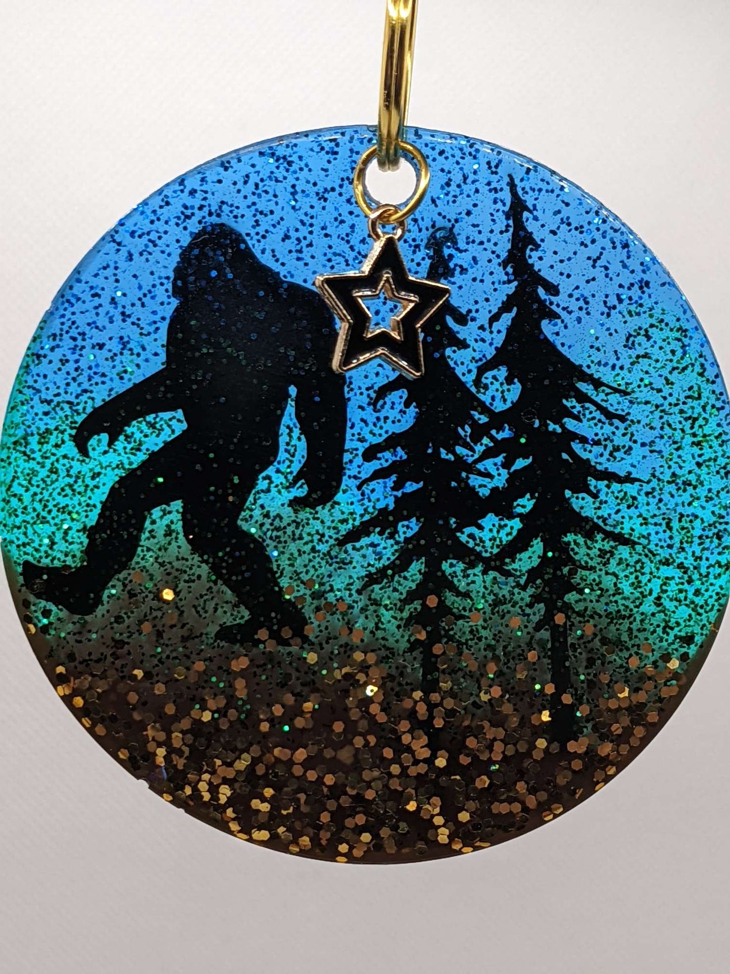 Round Sasquatch keychain - Keychain