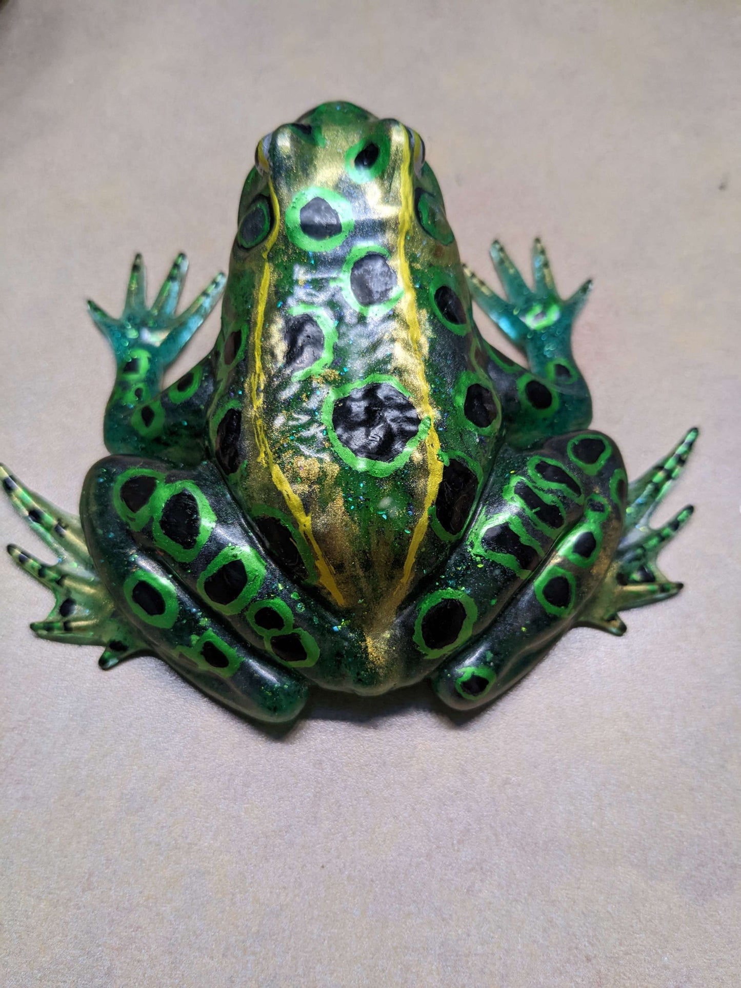 Glowing Frog - Keychain