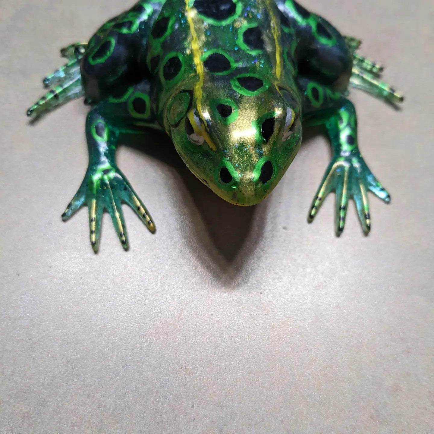 Glowing Frog - Keychain